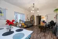 Mieszkanie 5 pokojów 160 m² Warszawa, Polska