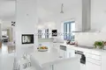 5 bedroom villa  Benahavis, Spain
