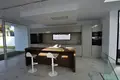 Mieszkanie 5 pokojów 497 m² Miraverde, Hiszpania