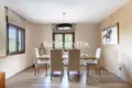 4 bedroom house 229 m² Dos Hermanas, Spain