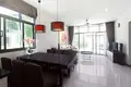 Wohnung 3 Schlafzimmer 180 m² Rawai, Thailand