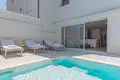 Дом 11 спален 470 м² Шибеник, Хорватия
