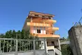 Casa 22 habitaciones 580 m² Bashkia Durres, Albania