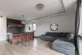 Apartamento 3 habitaciones 100 m² en Varsovia, Polonia