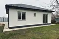 Дом 3 комнаты 80 м² Светлое, Украина