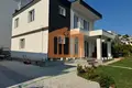 Дом 5 комнат 190 м² Golem, Албания