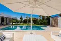 Haus 6 Schlafzimmer 360 m² Dos Hermanas, Spanien