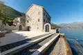 Hotel 731 m² in Stoliv, Montenegro