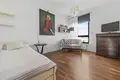 Mieszkanie 4 pokoi 147 m² Warszawa, Polska