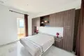 Haus 4 Schlafzimmer 530 m² Dos Hermanas, Spanien