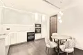 2 bedroom apartment 84 m² in London, United Kingdom