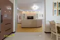 Mieszkanie 3 pokoi 140 m² Mińsk, Białoruś