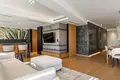Mieszkanie 2 pokoi 160 m² Torrevieja, Hiszpania