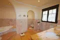 3 bedroom house 550 m² Dos Hermanas, Spain