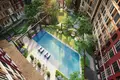 Kompleks mieszkalny Residential complex with a swimming pool and a gym clos to the airport, Nonthaburi, Thailand