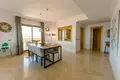 Wohnung 2 Schlafzimmer 120 m² Estepona, Spanien