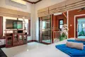 Villa de 4 dormitorios 300 m² Sakhu, Tailandia