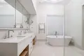 Квартира 3 комнаты 231 м² Тиват, Черногория
