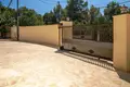 Villa de tres dormitorios 232 m² Alfaz del Pi, Španjolska