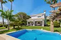 Haus 3 Schlafzimmer 210 m² Dos Hermanas, Spanien