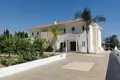 Haus 4 Schlafzimmer 371 m² Peyia, Zypern