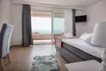 Вилла 4 спальни 300 м² Макарска, Хорватия