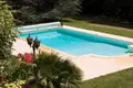 Castle 10 bedrooms 700 m² Poitiers, France