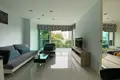 Piso independiente 2 habitaciones 70 m² Na Kluea, Tailandia