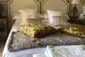 4 bedroom house 404 m² Marbella, Spain