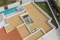 4-Schlafzimmer-Villa 246 m² lAlfas del Pi, Spanien