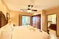 2 bedroom condo 125 m² West Bay, Honduras