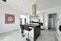 Haus 4 Schlafzimmer 530 m² Dos Hermanas, Spanien