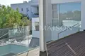 Haus 4 Schlafzimmer 345 m² Nikosia, Zypern