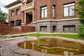 Ferienhaus 4 Schlafzimmer 700 m² Nemchinovka, Russland