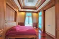 5 bedroom house  Chaophraya Surasak, Thailand