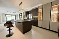 Haus 5 Schlafzimmer 360 m² Marbella, Spanien