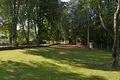 Apartamento 1 000 m² Lsteni, Chequia
