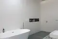 Wohnung 2 Schlafzimmer 290 m² Choeng Thale, Thailand