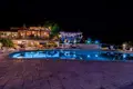 Hotel 2 400 m² in Opcina Orebic, Croatia