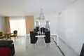 Wohnung 4 Schlafzimmer 190 m² Marbella, Spanien