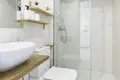Mieszkanie 2 pokoi 83 m² Benalmadena, Hiszpania