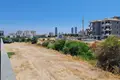 Atterrir  Demos Agiou Athanasiou, Chypre