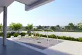 Mieszkanie 2 pokoi 91 m² Pervolia, Cypr