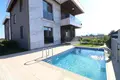 Willa 5 pokojów 293 m² Dosemealti, Turcja