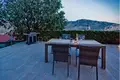 5 room house 330 m² Zrnovnica, Croatia