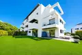 Wohnung 3 Schlafzimmer 154 m² Estepona, Spanien