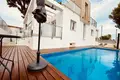 4 bedroom Villa 220 m² La Nucia, Spain