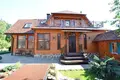 Cottage 380 m² Papiarnianski sielski Saviet, Belarus