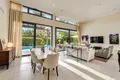 4 bedroom house 294 m² Dos Hermanas, Spain