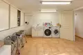 Villa de tres dormitorios 280 m² Francia, Francia